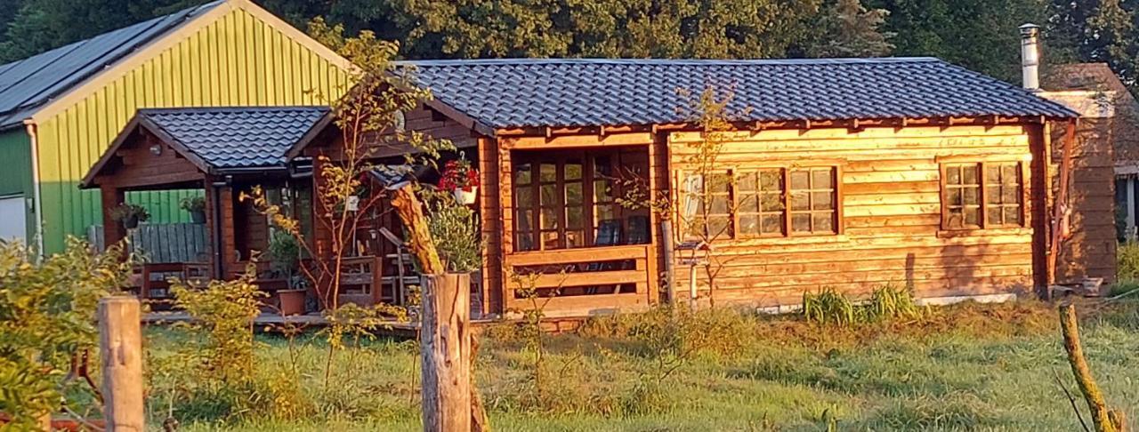 Ruime Romantische Blokhut Zwaanshoek 外观 照片